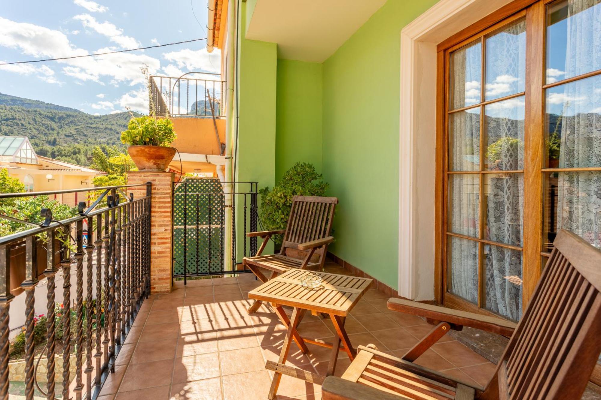 Hotel Rural Serrella 2*