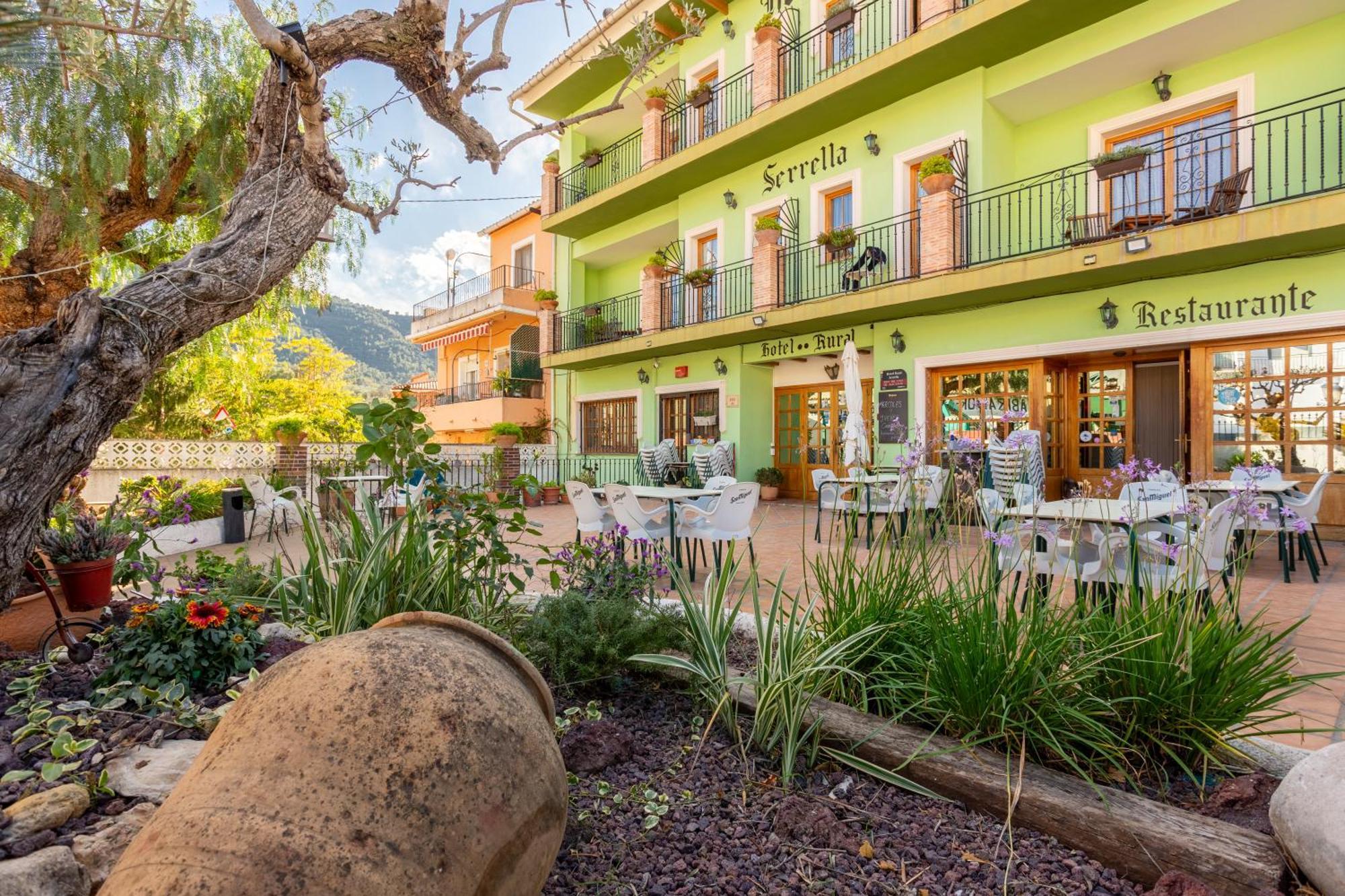 Rural Serrella Hotel