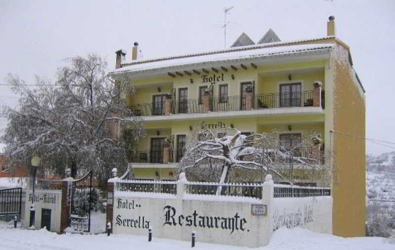 Hotel Rural Serrella